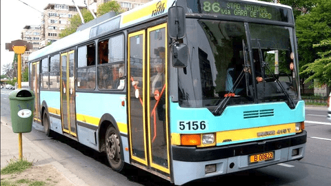 Ce trebuie să știe elevii care au gratuitate pe transportul în comun din București