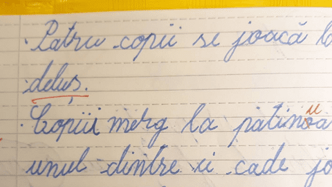 Un învățător a corectat greșit o lucrare la limba română: "Ce să-i răspund, domnule?"