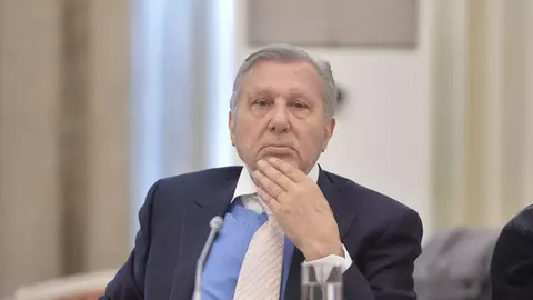 Ilie Năstase, primele declarații din spital, după ce s-a infectat cu COVID-19: „Sunt vaccinat, dar uite că nu te ferește de treaba asta”