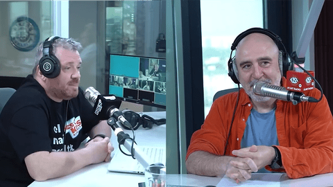 #FarsăDe1Aprilie: Kiss FM și Rock FM și-au inversat frecvențele, pentru un start de zi pe cât de confuz, pe atât de amuzant!