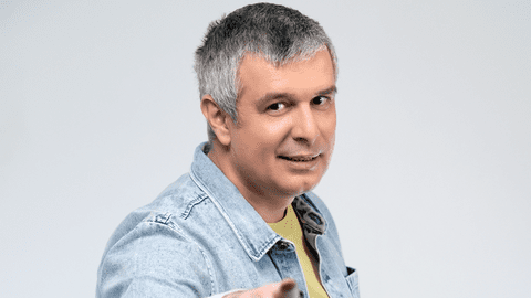 George Zafiu se aude din nou la radio. Va realiza matinalul de la Radio Impuls, cu doi colegi la pupitru