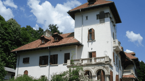 Visul boieresc reinventat: conace de poveste, între lacuri, păduri și eleganță atemporală. Cât plătești pentru o astfel de viață? FOTO