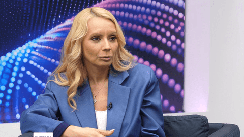 Detalii neștiute despre Maria, fetița adoptată de Daciana Sârbu și Victor Ponta. „Avea o problemă de sănătate și încă o are”