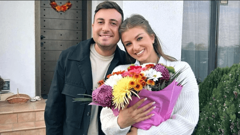 Codruța Filip și-a reorganizat cariera și tarifele pentru evenimente, după divorțul de Valentin Sanfira. Câți bani cere pentru a cânta 50 de minute