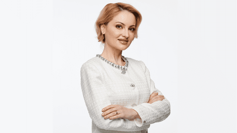 Unde dai greş când produsele de îngrijire a pielii nu funcţionează? Interviu cu medicul Dana Bratu, despre cum alcătuieşti corect o rutină de skincare 