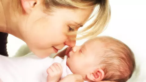 Micile ''imperfecţiuni'' ale bebeluşului