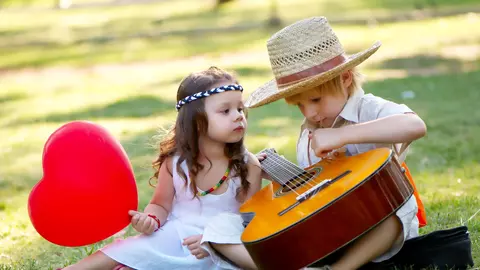 Prima iubire. Ce faci cand s-a indragostit?