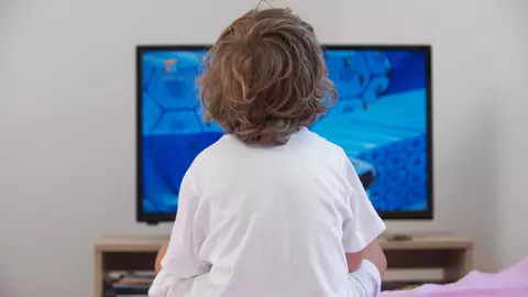 Nedezlipit de televizor