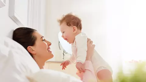 "Vorbeste-i" prin mimica si gesturi