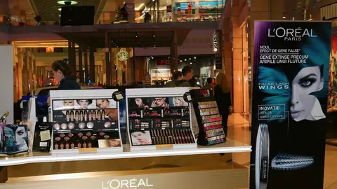 Noul Boutique de machiaj L’Oreal Paris și Maybelline NY