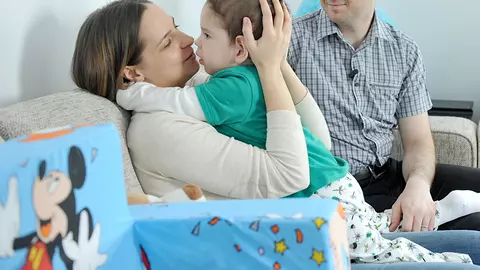 Tratament cu celule stem pentru micuțul Alex