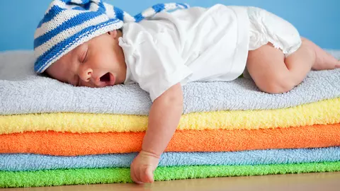 Cum îl înveți să doarmă în 7 zile