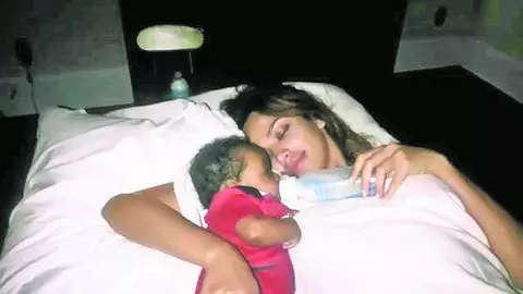 Mădălina Ghenea și-a vizitat fiul adoptat în Haiti