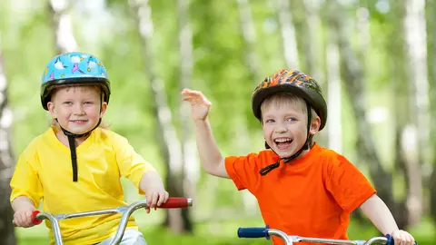 Bicicletă sau tricicletă - ce alegi pentru copilul tău?