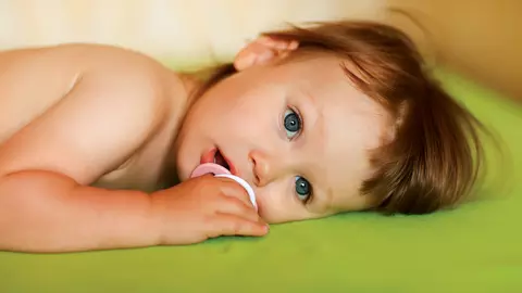 Cum renunțăm la suzetă