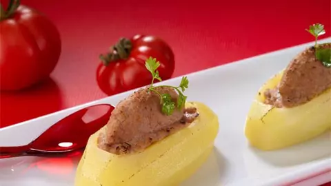 Cartofel umplut cu vită (de la 18 luni)