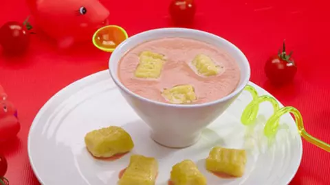 Gnocchi de cartofi cu suc de roșii (după 1 an)