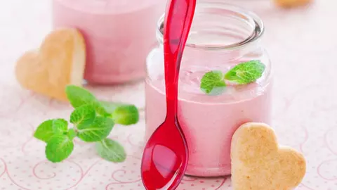 Spumă de zmeură (de la 9 luni)