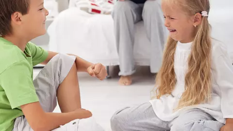 Rivalitatea între frați – ce să faci și ce să NU