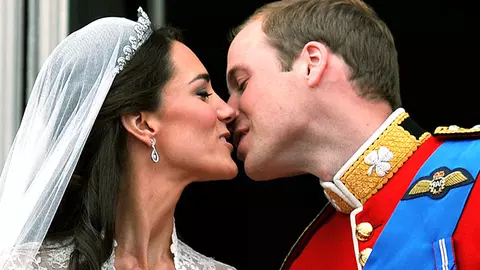 Kate și William au un băiețel!