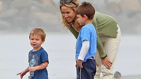 Vedete care au adoptat