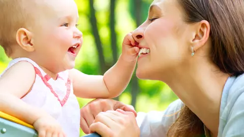 Mami, te rog, nu pleca!