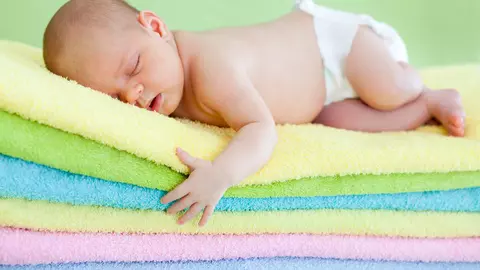 Somnul copilului: cât trebuie să doarmă în funcţie de vârstă