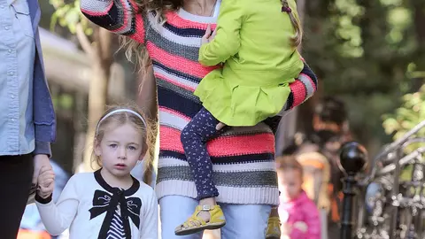 Sarah Jessica Parker - uite cum își îmbracă gemenele pentru grădiniță