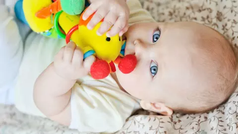 Cum învață copiii în joacă