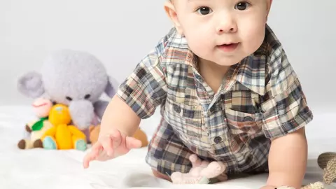 Apucă tot ce vede: uite de  ce