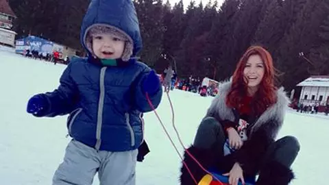 Cadou de Crăciun pentru Elena Gheorghe