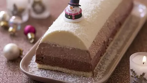 Ruladă cu cremă de lapte şi lămâie