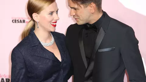 Scarlett Johansson e însărcinată!