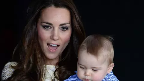 Prințul George dă tonul în modă