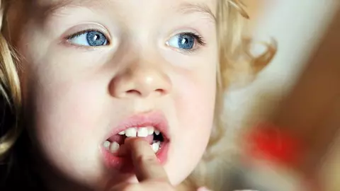 Își roade unghiile - cum îl dezveți