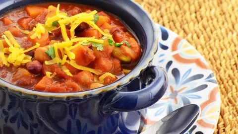 Tocăniță de cartofi dulci cu morcovi și păstrârnac