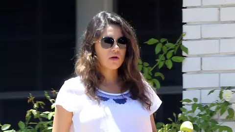 Mila Kunis - sarcină cu stil