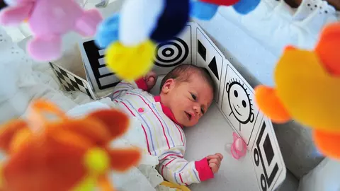 Bebelușul nu doarme bine - unde greșești tu?