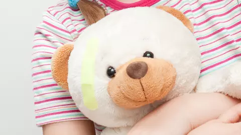 Copilul s-a lovit – când să suni la urgență