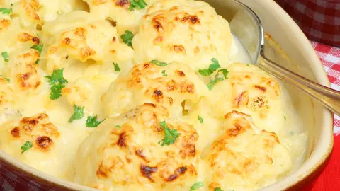 Conopidă cu sos de brânză, la cuptor - o bunătate!