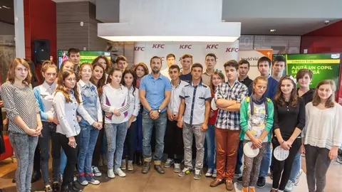 Dani Oțil și-a scos casca la licitație 