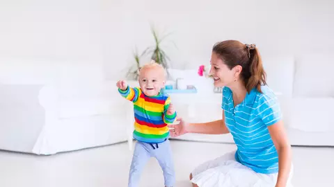 10 reguli pentru o mamă de băiat