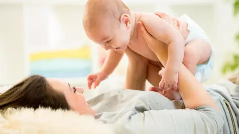 Ce fel de mamă eşti în funcţie de zodie