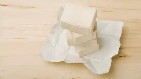 Remediul natural care te scapă definitiv de acnee