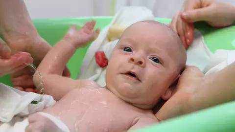 Toaleta bebelușului - reguli de bază