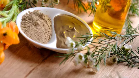 Remedii naturale pentru sâni lăsaţi