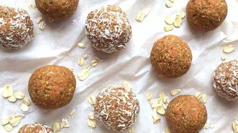 Bomboane sănătoase cu morcov, fără coacere, gata în câteva minute