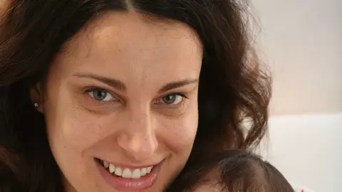 Al patrulea trimestru de sarcină. Sau de ce vor bebelușii numai în brațe