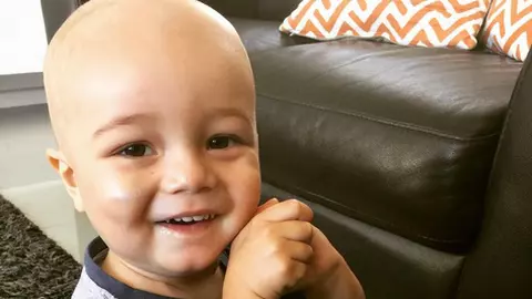 Lacrimi de fericire. Fiul lui Criss Angel aproape a învins cancerul