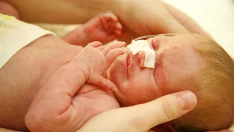 Avertismentul unei mame, după ce fetița ei de două luni s-a stins